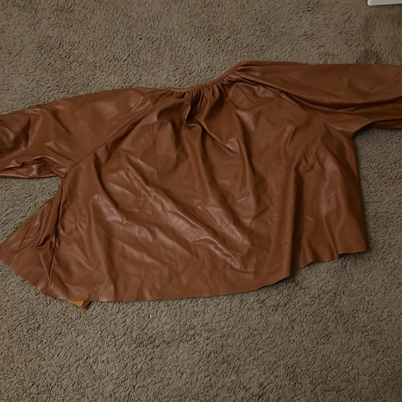 Cute Blazer Like Jacket - Picture 9 of 9